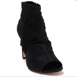 Jewel Badgley Mischka Rockford Shimmer Boot